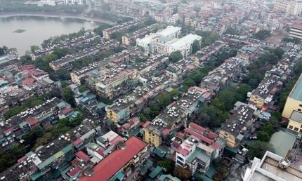 'Ồ ạt' nâng tầng khi cải tạo chung cư cũ trên 'đất vàng' nội đô: Không lo quá tải hạ tầng?!
