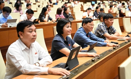 Từ hôm nay, cả nước còn 34 tỉnh, thành phố