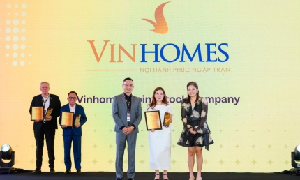 Vinhomes lần thứ 10 được Hubexo Asia Awards vinh danh là chủ đầu tư hàng đầu