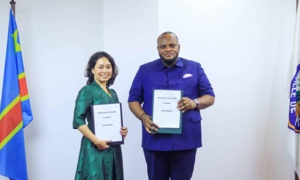 Vingroup nghiên cứu xây đại đô thị ven sông rộng 6.300 ha và chuyển đổi 300.000 xe xăng sang xe điện ở Congo