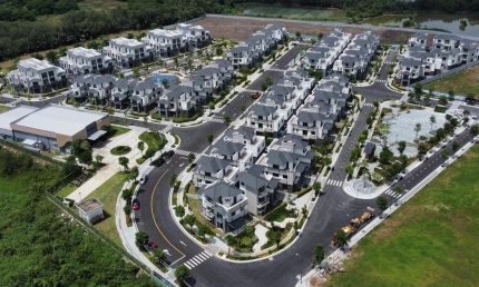 Chủ đầu tư “đua nhau” đẩy hàng tồn giá cao, giao dịch nhà phố - biệt thự vẫn chưa thoát đáy dù tăng mạnh