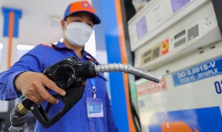 Giá xăng dầu đảo chiều tăng, dầu diesel bật mạnh nhất