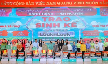 LocknLock hỗ trợ hơn 600 triệu đồng cho người dân khó khăn tại Vĩnh Phúc
