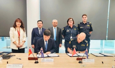 Việt Nam và Australia mở rộng hợp tác kiểm soát hải quan