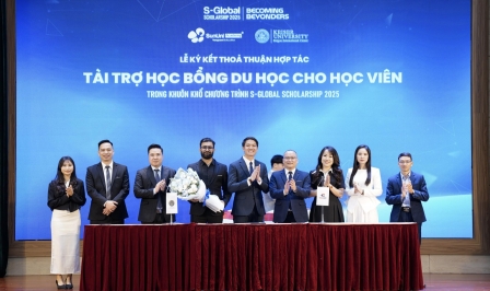 Tiếp cận xu hướng học tiếng Anh hiện đại cùng Học bổng S-Global