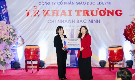 Edu24h tiếp tục đồng hành cùng thanh niên địa phương vươn ra thế giới