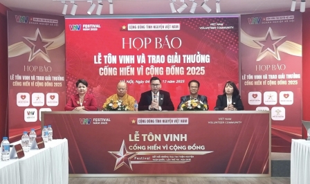 Giải thưởng “Cống hiến vì cộng đồng” năm 2025 kết nối những trái tim thiện nguyện