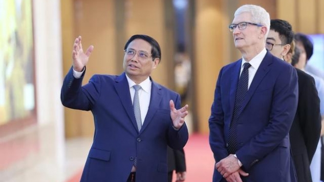 Thủ tướng đề nghị Apple xác định Việt Nam là 'cứ điểm' để tham gia chuỗi cung ứng, sản xuất toàn cầu