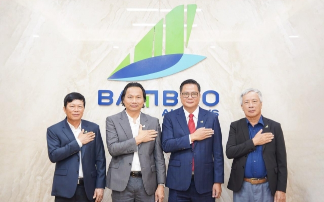 Ông Phạm Ngọc Vịnh làm Chủ tịch HĐQT Bamboo Airways, Sacombank vẫn đồng hành