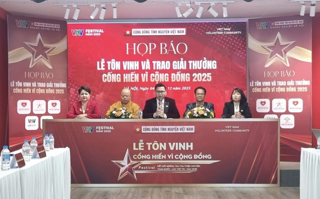 Giải thưởng “Cống hiến vì cộng đồng” năm 2025 kết nối những trái tim thiện nguyện