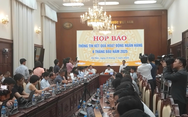 Tín dụng 6 tháng đầu năm tăng gần 10% so với cùng kỳ