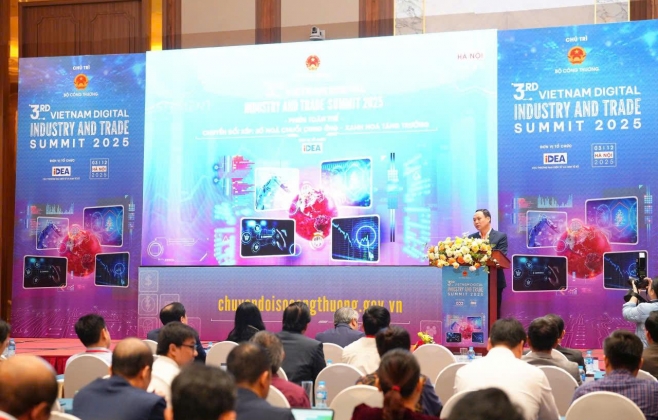 Xác lập tầm nhìn chuyển đổi số – xanh hóa tăng trưởng đến năm 2030