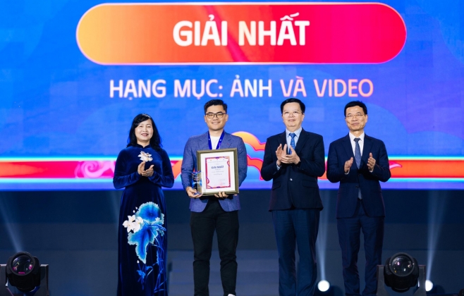 Gần 40.000 tác phẩm tham dự Giải thưởng truyền thông về quyền con người “Việt Nam hạnh phúc - Happy Vietnam 2025”