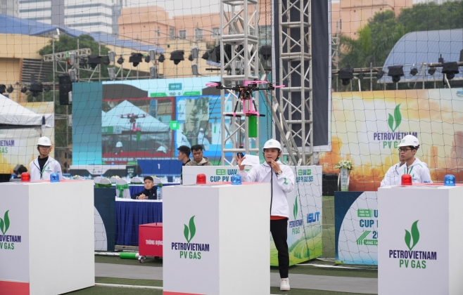 Đội sinh viên Đại học Tôn Đức Thắng vô địch Cuộc thi Sáng tạo UAV 2025 – Cup PV GAS