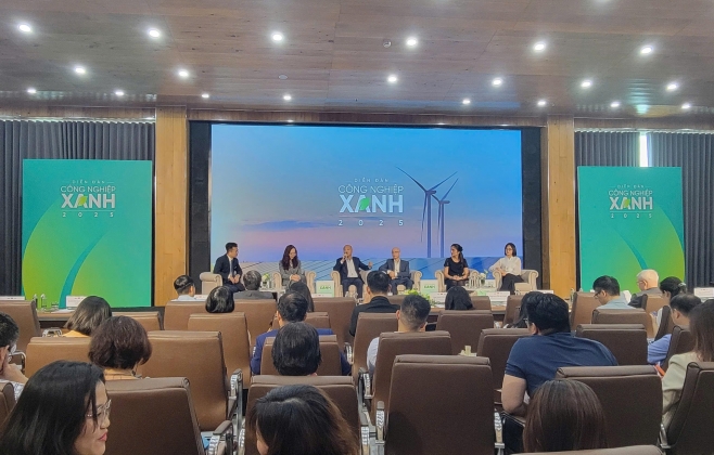 Hài hòa mục tiêu tăng trưởng cao và phát triển bền vững trong lĩnh vực công nghiệp xanh
