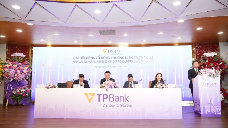 TPBank cho Vinahud vay 1.900 tỷ: CEO Nguyễn Hưng khẳng định 'đúng quy định'