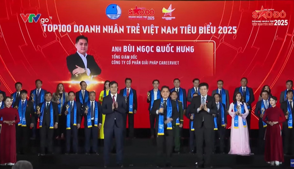 CEO CareerViet được vinh danh trong TOP 100 Doanh nhân trẻ Việt Nam tiêu biểu 2025