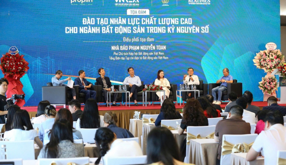 Kiến tạo thế hệ lãnh đạo tiên phong cho ngành bất động sản trong kỷ nguyên số